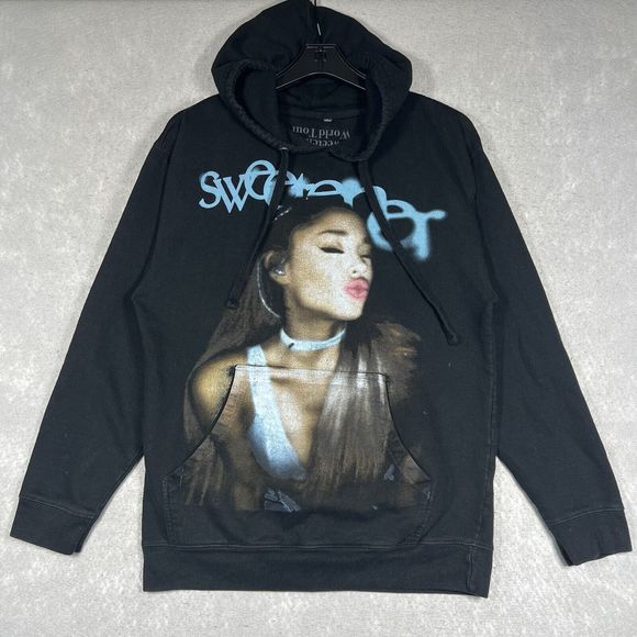 Ariana Grande Sweetener World Tour 2019 Hoodie Ladies Size Medium God Is A Woman - Picture 1 of 10